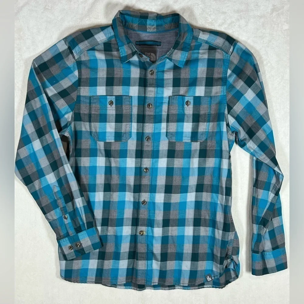 The North Face Size Large Button Front Performance Plaid Gingham Outdoor Shirt